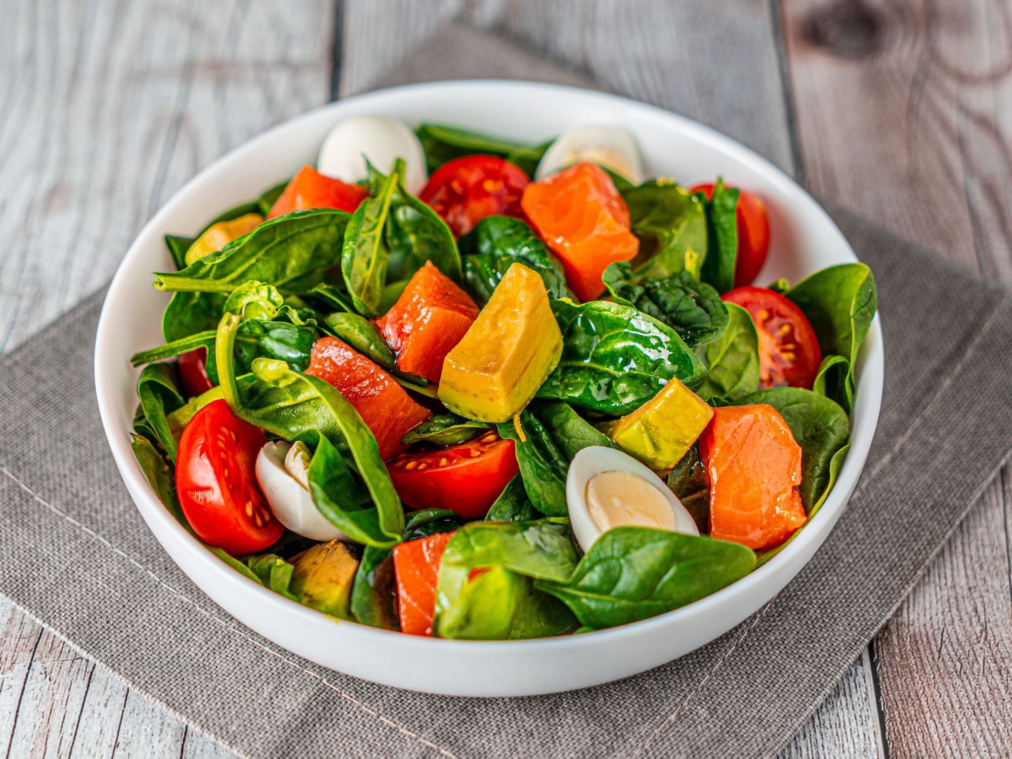 (Меню зала) Авокадо де Сальмон